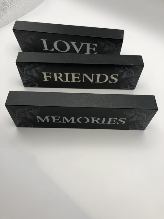 Set of 3 Decorative Wooden Signs - Love, Friends, & Memories