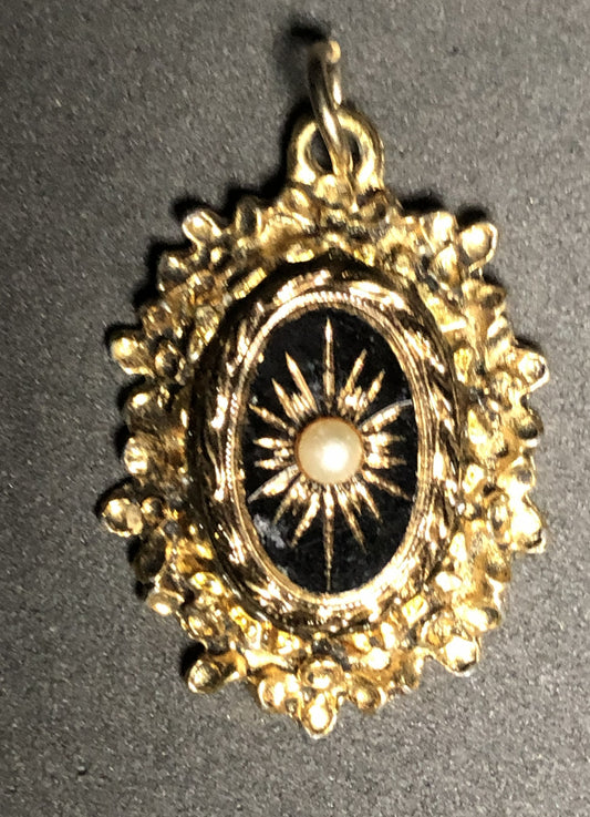 Vintage Sphinx-Style Gold-Tone Black Glass & Pearl Pendant